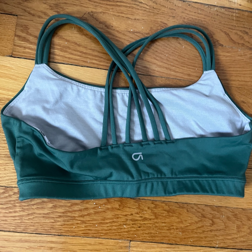 Gap fit sports bra - SIZE S